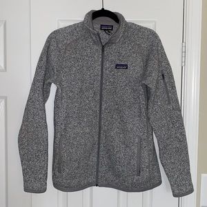 Excellent condition gray Patagonia jacket!